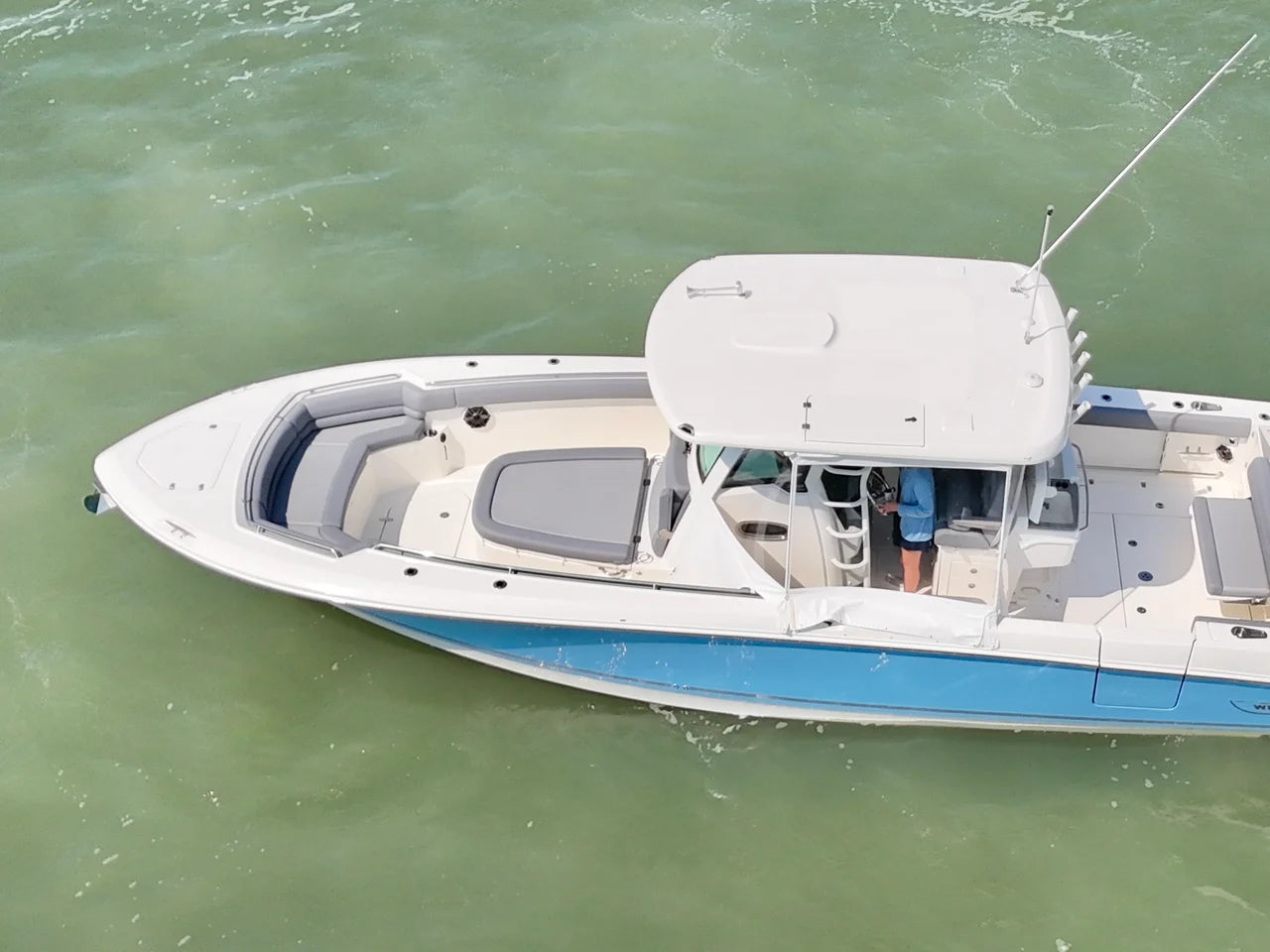 2026 Boston Whaler 330 Outrage 33.0 feet, Clearwater, Florida #12