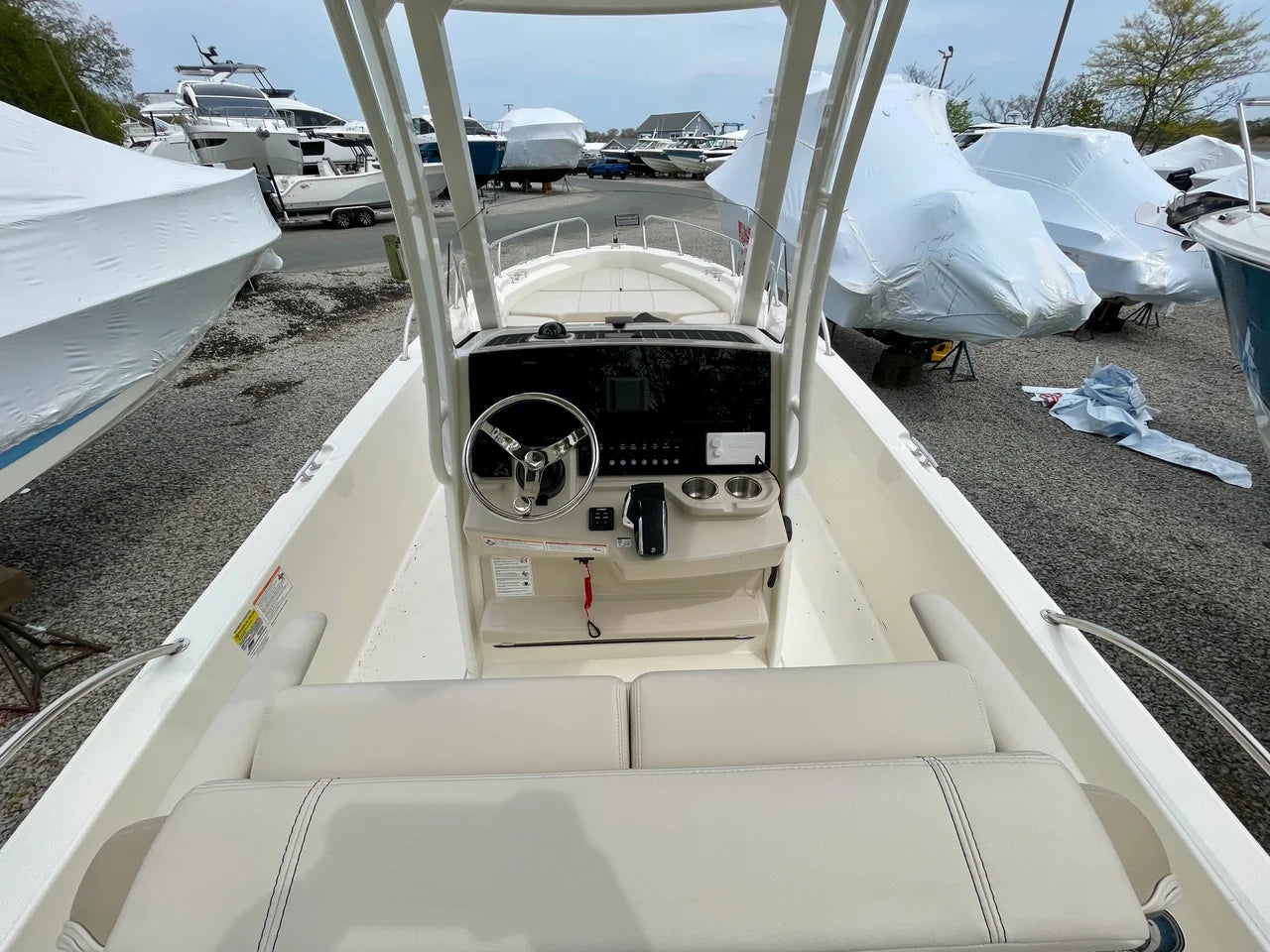 2026 Boston Whaler 250 Dauntless 25.0 feet, Clearwater, Florida #7