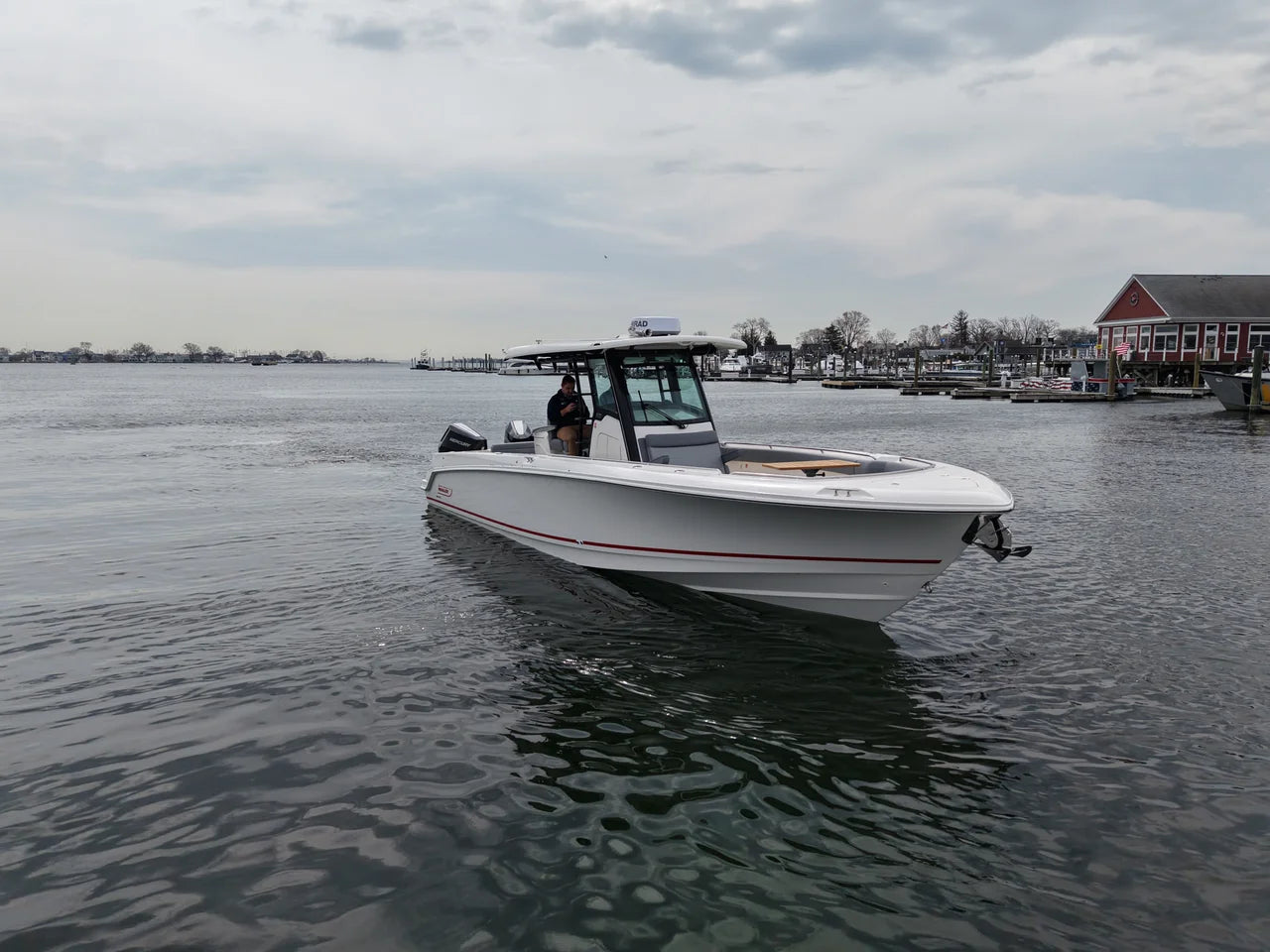 2026 Boston Whaler 330 Outrage 33.0 feet, Clearwater, Florida #1