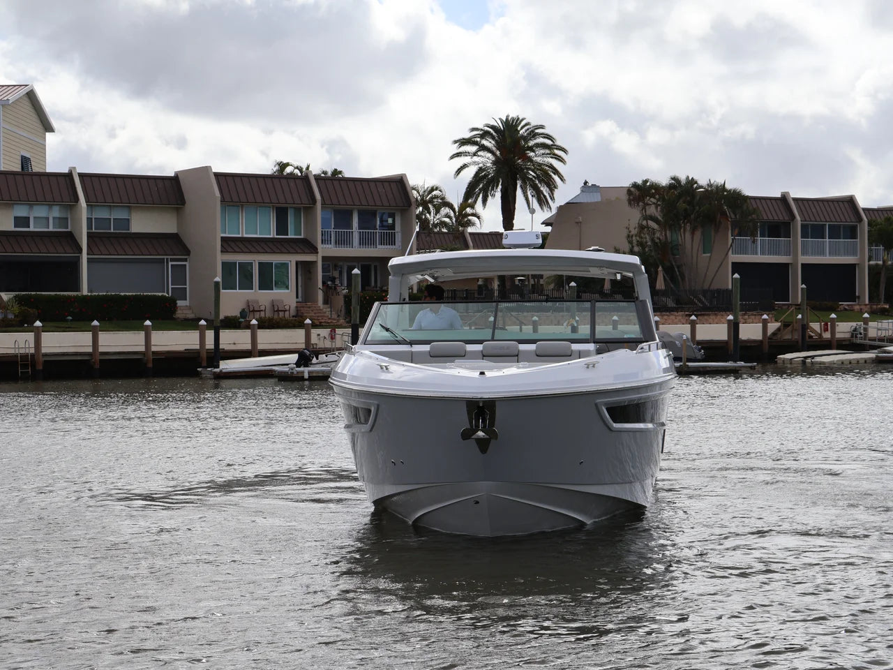 2026 Cruisers Yachts 38 GLS Outboard 38.0 feet, Clearwater, Florida #11
