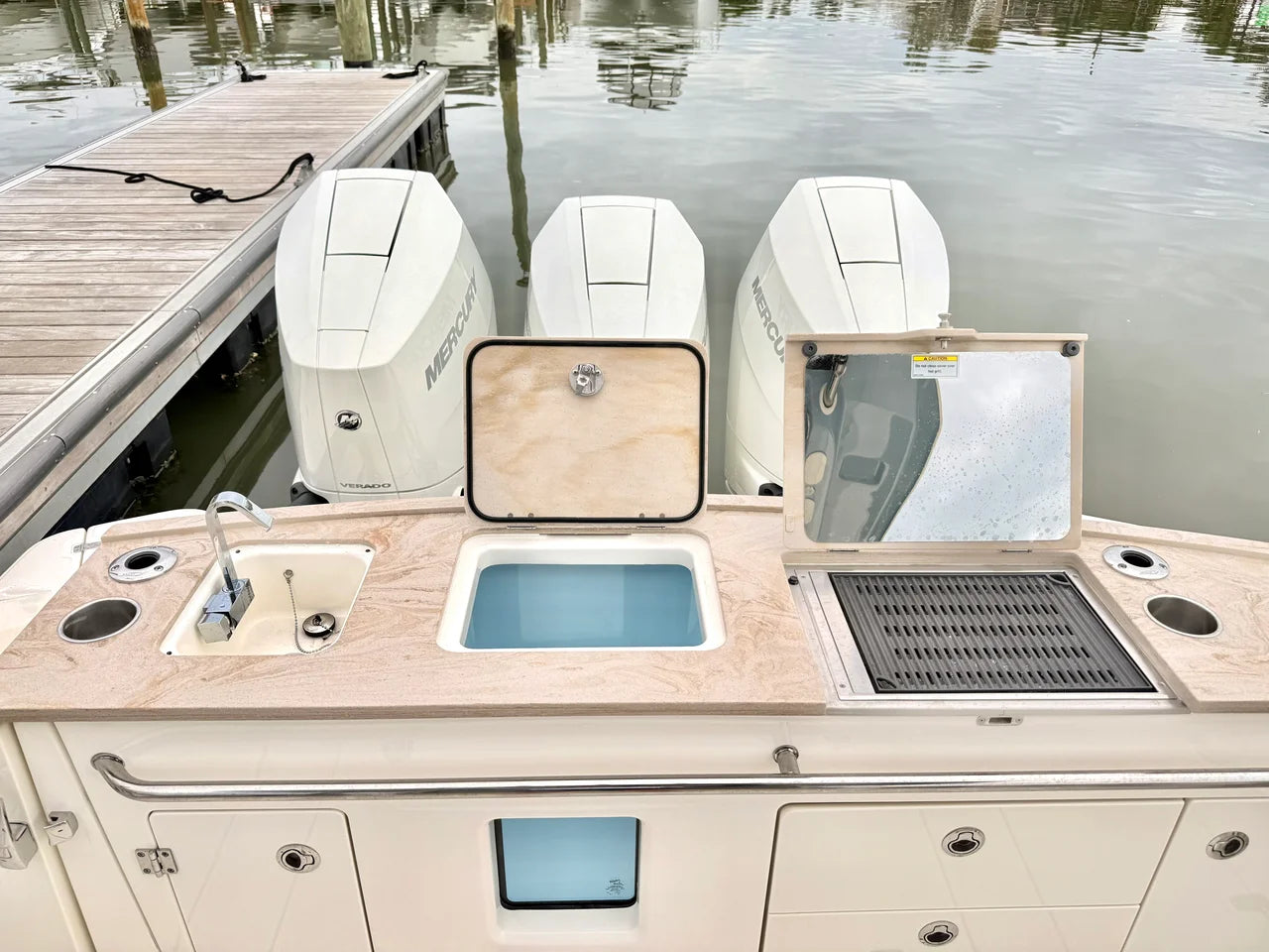 2026 Boston Whaler 360 Outrage 36.0 feet, Clearwater, Florida #21
