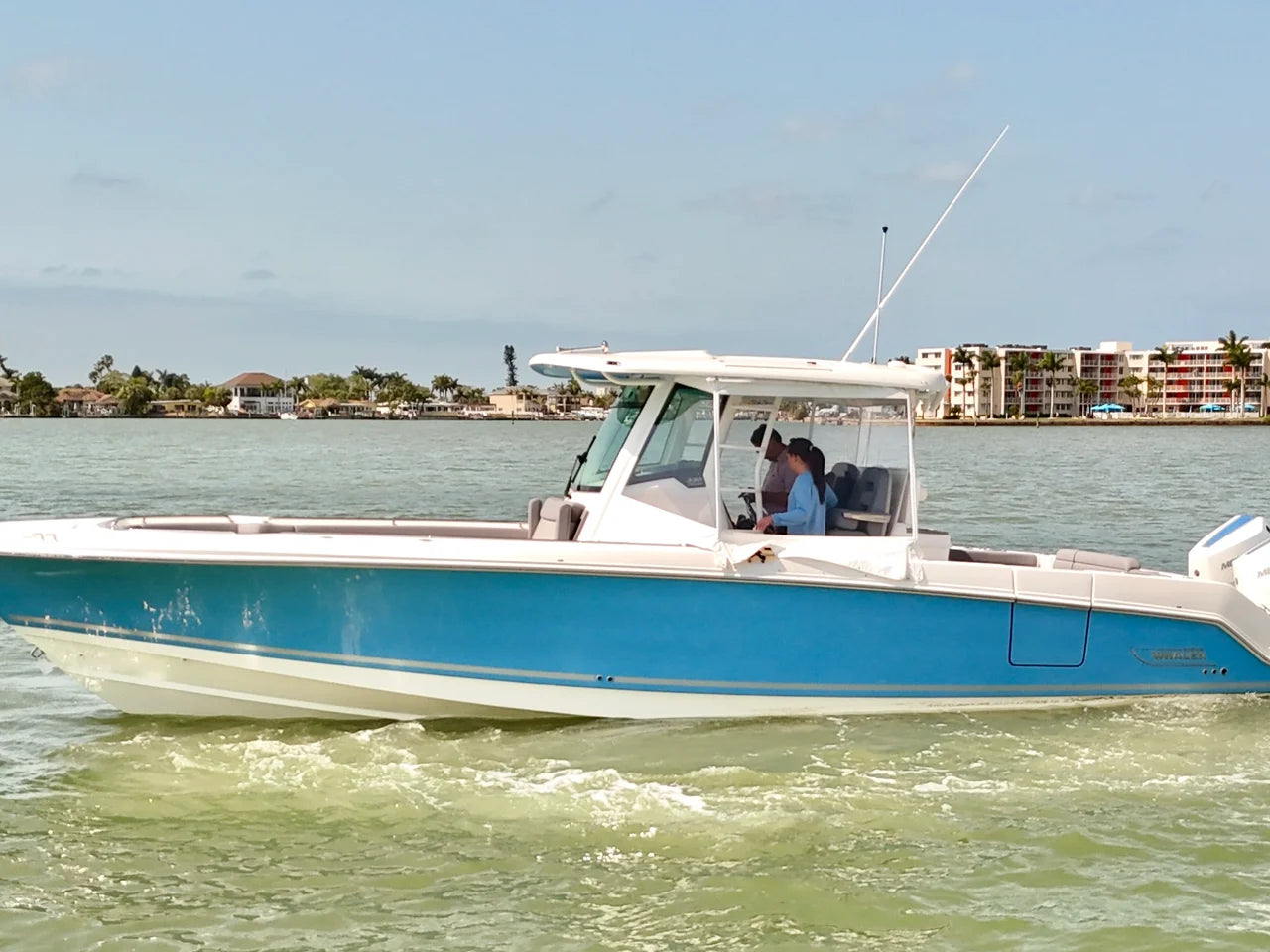 2026 Boston Whaler 330 Outrage 33.0 feet, Clearwater, Florida #1