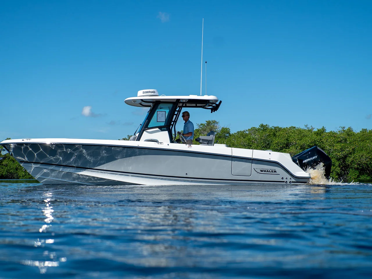 2026 Boston Whaler 280 Outrage 28.0 feet, Clearwater, Florida #4
