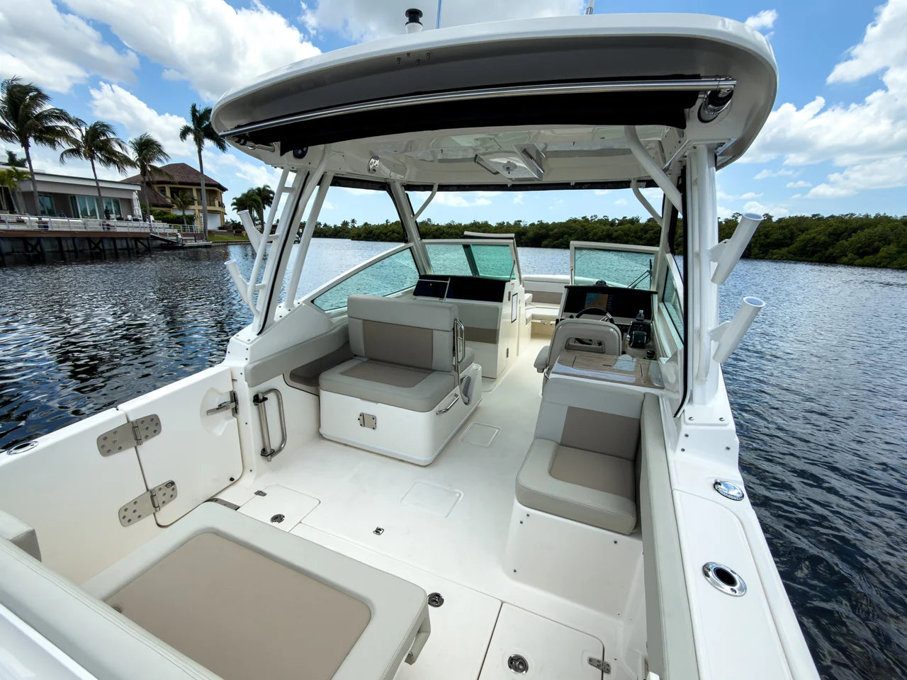 2026 Boston Whaler 280 Vantage 27.0 feet, Clearwater, Florida #6