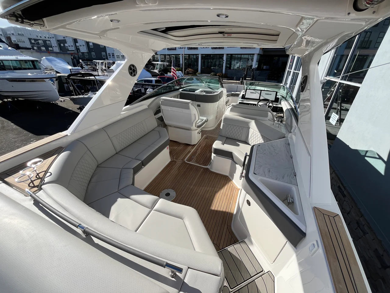 2026 Sea Ray SLX 310 Outboard 31.0 feet, Clearwater, Florida #12