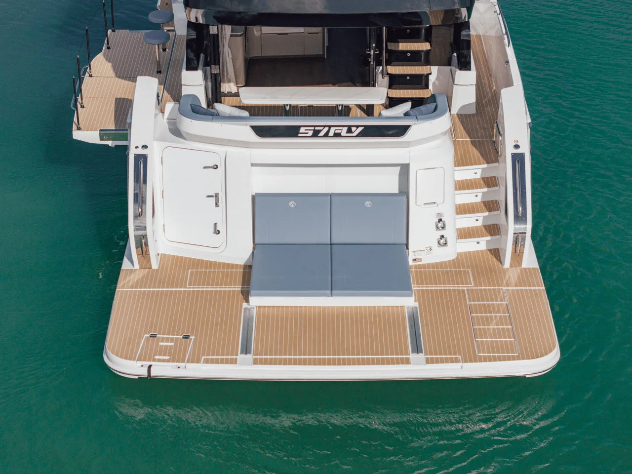 2027 Cruisers Yachts 57FLY 57.0 feet, Clearwater, Florida #16