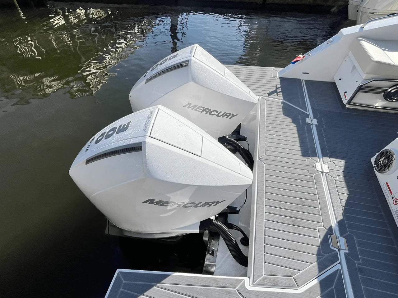 2025 Cruisers Yachts 34 GLS Outboard 34.0 feet, Clearwater, Florida #9