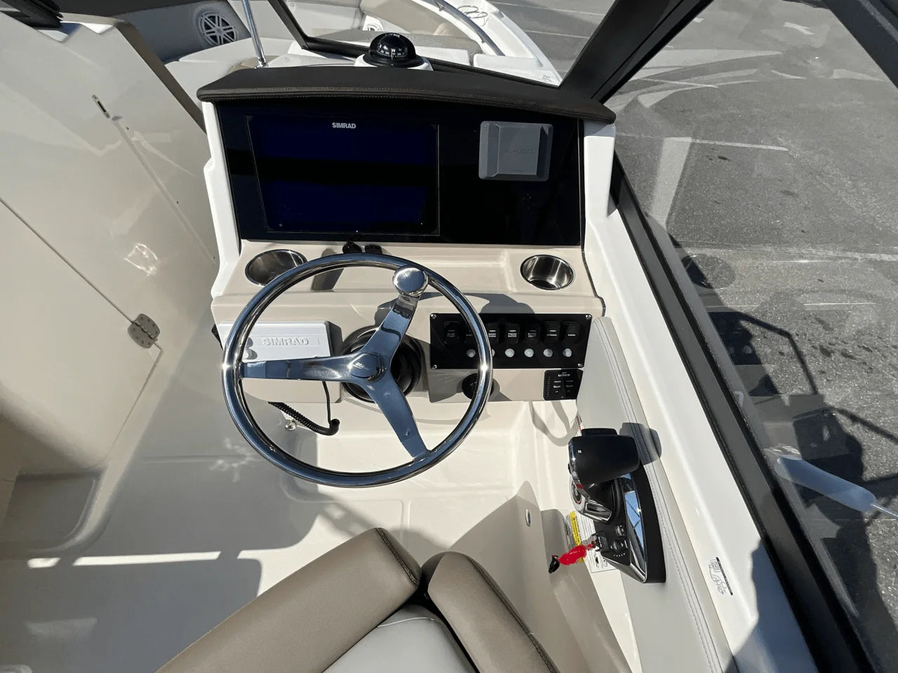 2025 Boston Whaler 210 Vantage 21.0 feet, Clearwater, Florida #20
