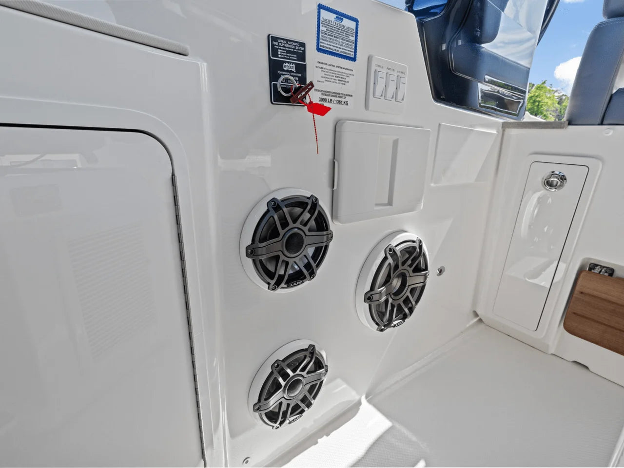 2025 Boston Whaler 380 Realm 38.0 feet, Clearwater, Florida #25