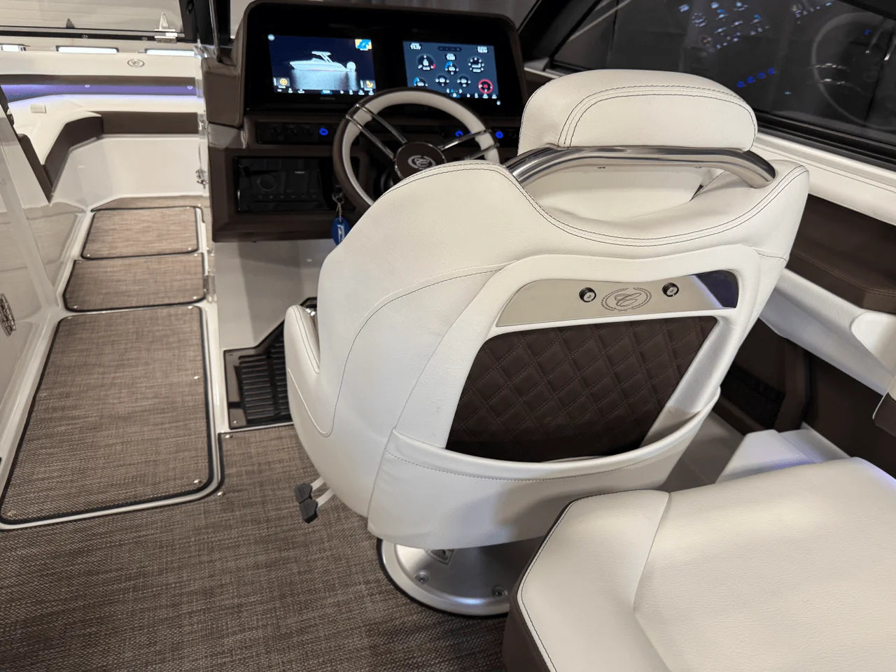 2025 Cobalt R6 Outboard 26.0 feet, Clearwater, Florida #88