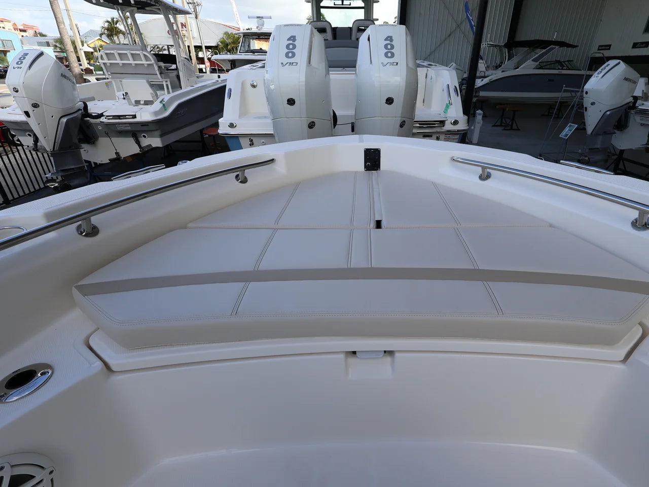 2026 Boston Whaler 220 Dauntless 22.0 feet, Clearwater, Florida #20
