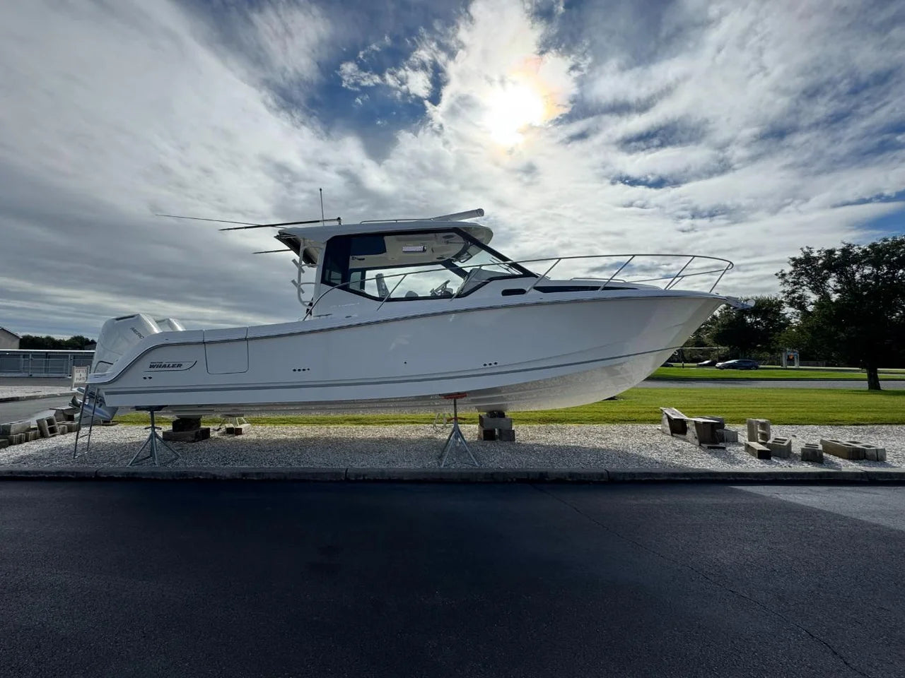 2026 Boston Whaler 325 Conquest 32.0 feet, Clearwater, Florida #3