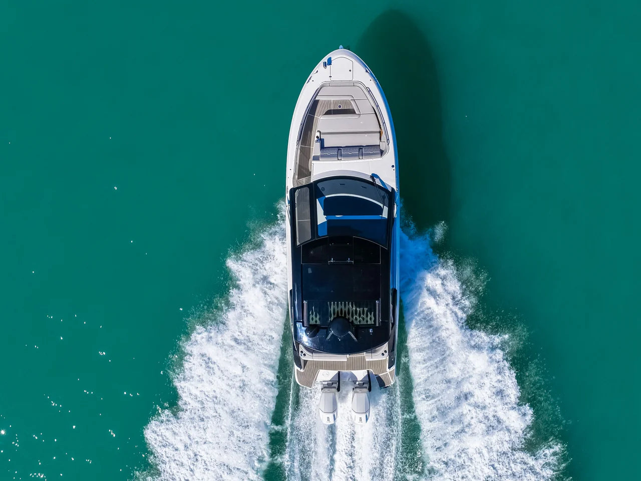 2026 Sea Ray Sundancer 370 Outboard 37.0 feet, Clearwater, Florida #8