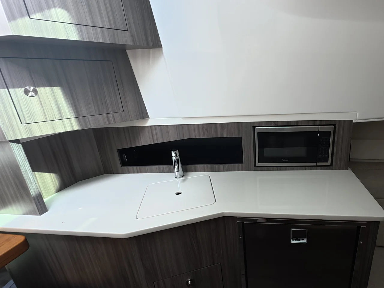 2026 Sea Ray Sundancer 370 Outboard 37.0 feet, Clearwater, Florida #26
