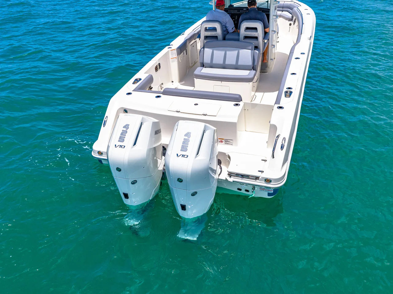 2026 Boston Whaler 330 Outrage 33.0 feet, Clearwater, Florida #69