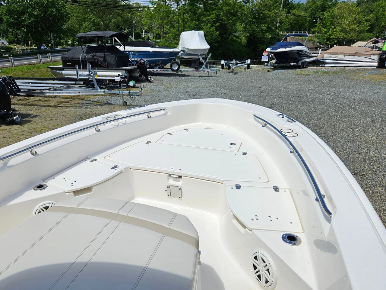 2026 Boston Whaler 250 Dauntless 25.0 feet, Clearwater, Florida #23