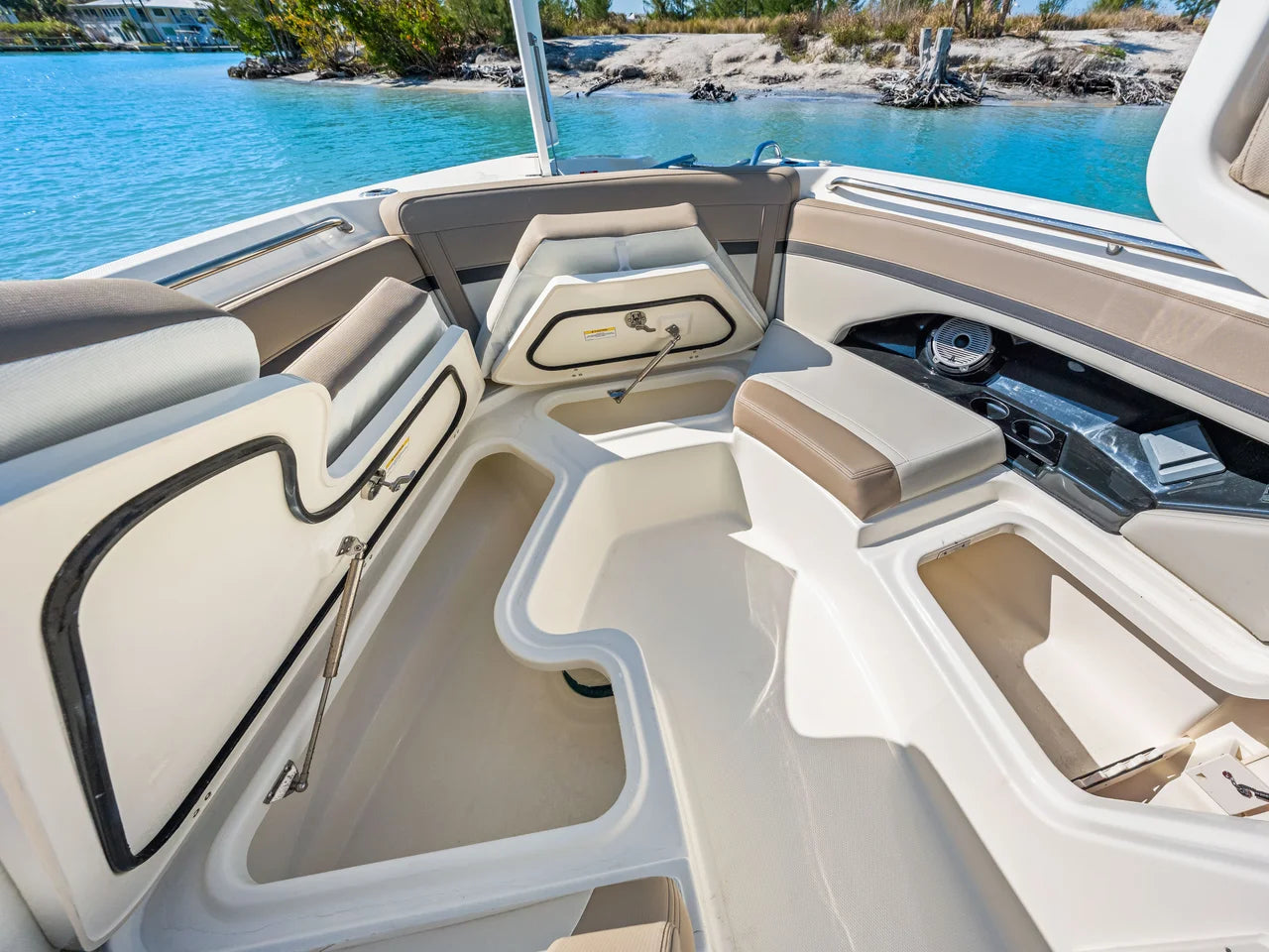 2026 Boston Whaler 280 Vantage 28.0 feet, Clearwater, Florida #58