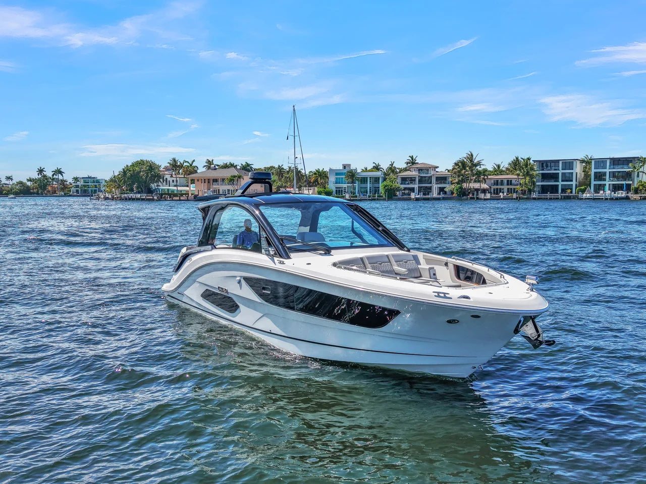 2026 Sea Ray Sundancer 370 Outboard 37.0 feet, Clearwater, Florida #1