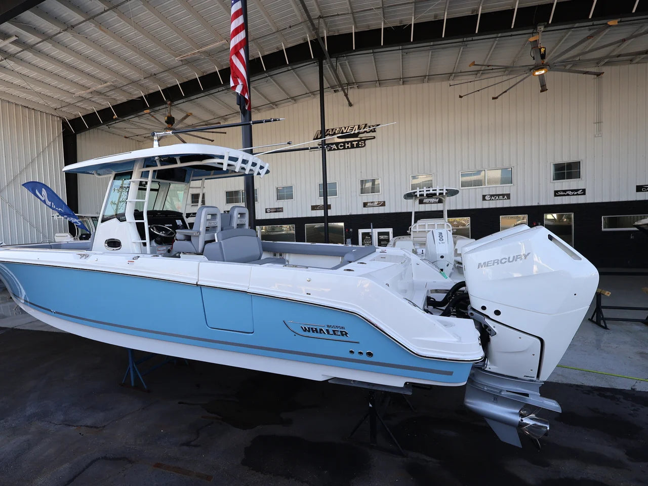 2026 Boston Whaler 330 Outrage 33.0 feet, Clearwater, Florida #2