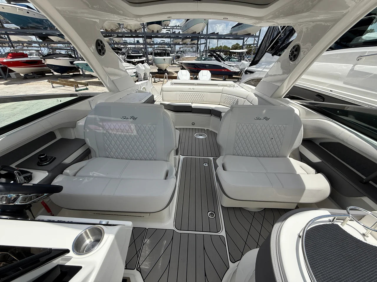 2026 Sea Ray SLX 310 Outboard 31.0 feet, Clearwater, Florida #8