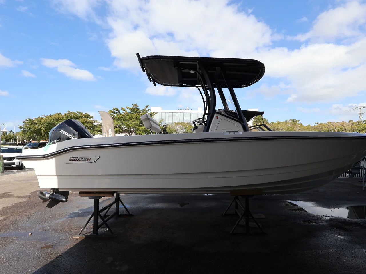 2026 Boston Whaler 220 Dauntless 22.0 feet, Clearwater, Florida #2
