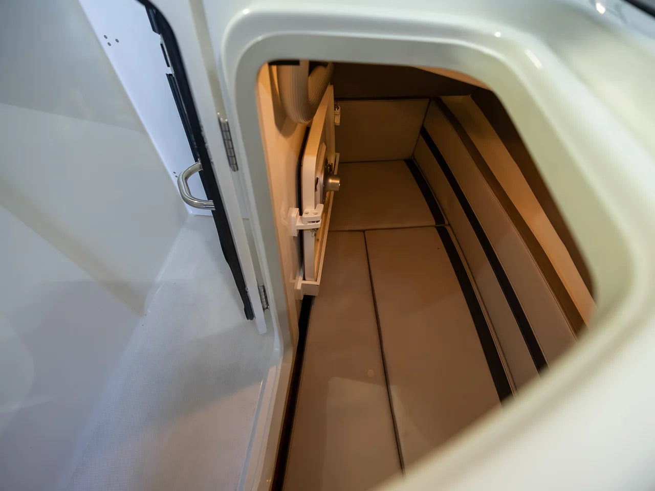 2026 Boston Whaler 330 Vantage 33.0 feet, Clearwater, Florida #30