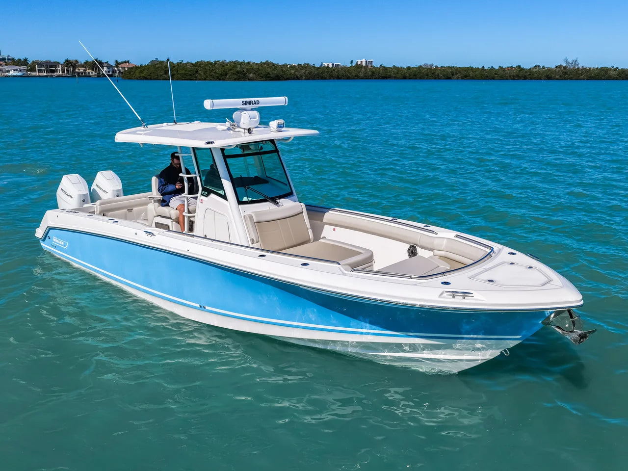 2026 Boston Whaler 330 Outrage 33.0 feet, Clearwater, Florida #3