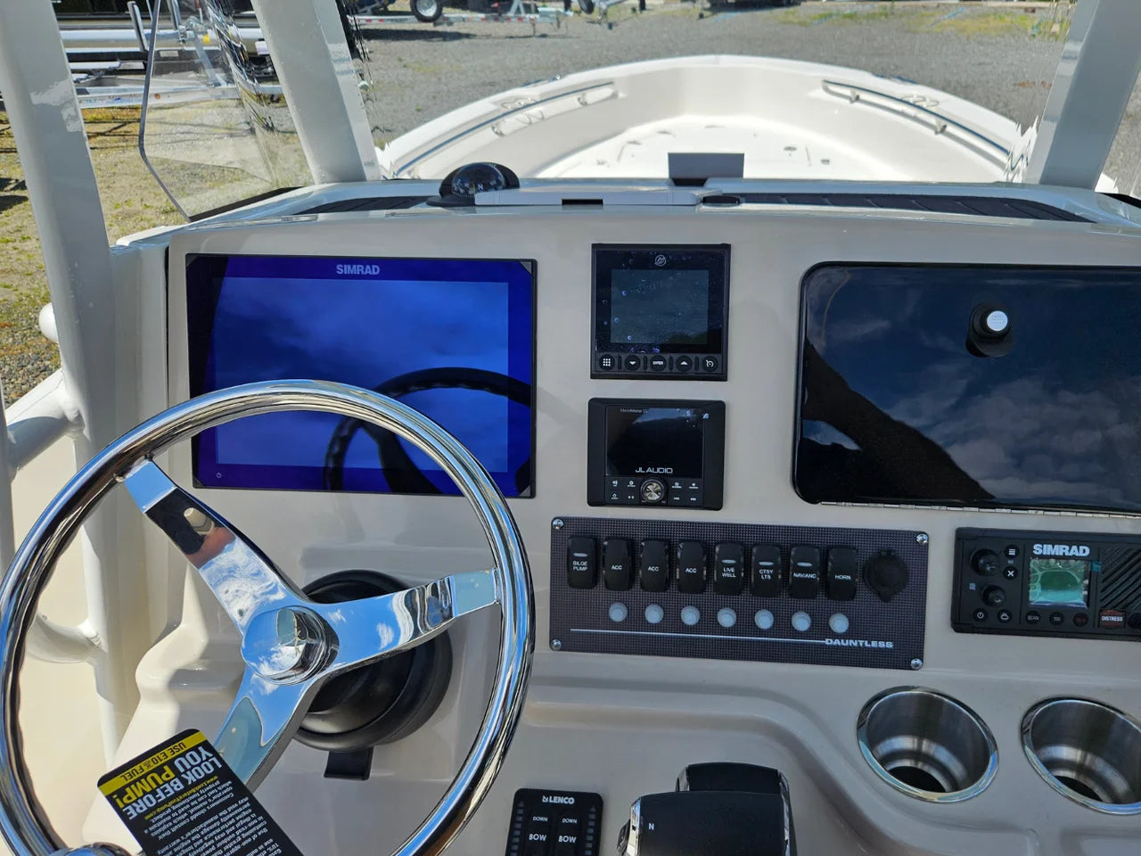 2026 Boston Whaler 250 Dauntless 25.0 feet, Clearwater, Florida #14