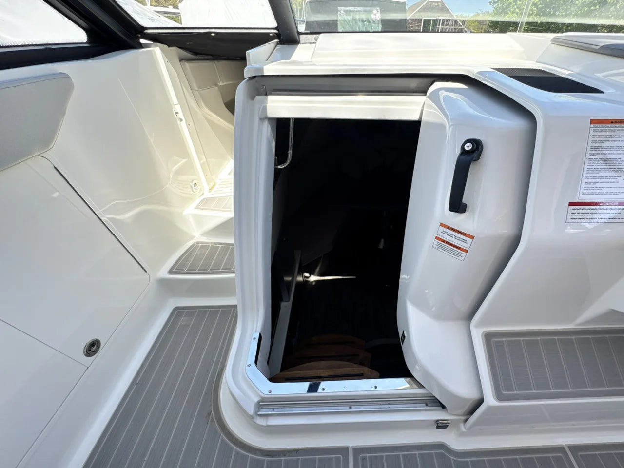 2026 Sea Ray Sundancer 320 Outboard 32.0 feet, Clearwater, Florida #31