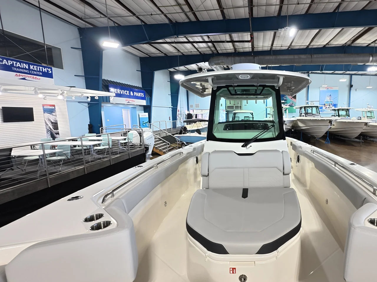 2026 Boston Whaler 330 Outrage 33.0 feet, Clearwater, Florida #23