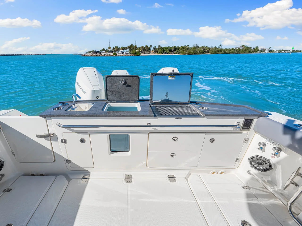 2026 Boston Whaler 360 Outrage 36.0 feet, Clearwater, Florida #39