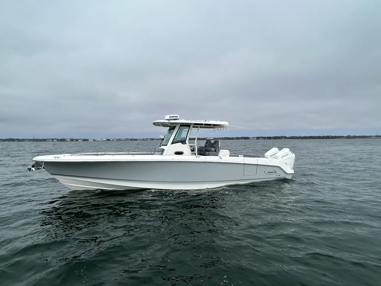 2026 Boston Whaler 330 Outrage 33.0 feet, Clearwater, Florida #3