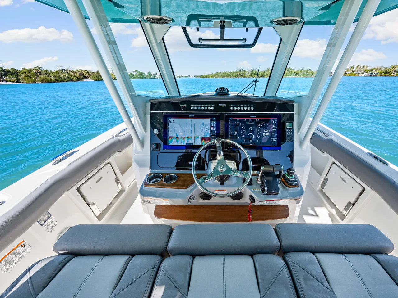 2026 Boston Whaler 360 Outrage 36.0 feet, Clearwater, Florida #17