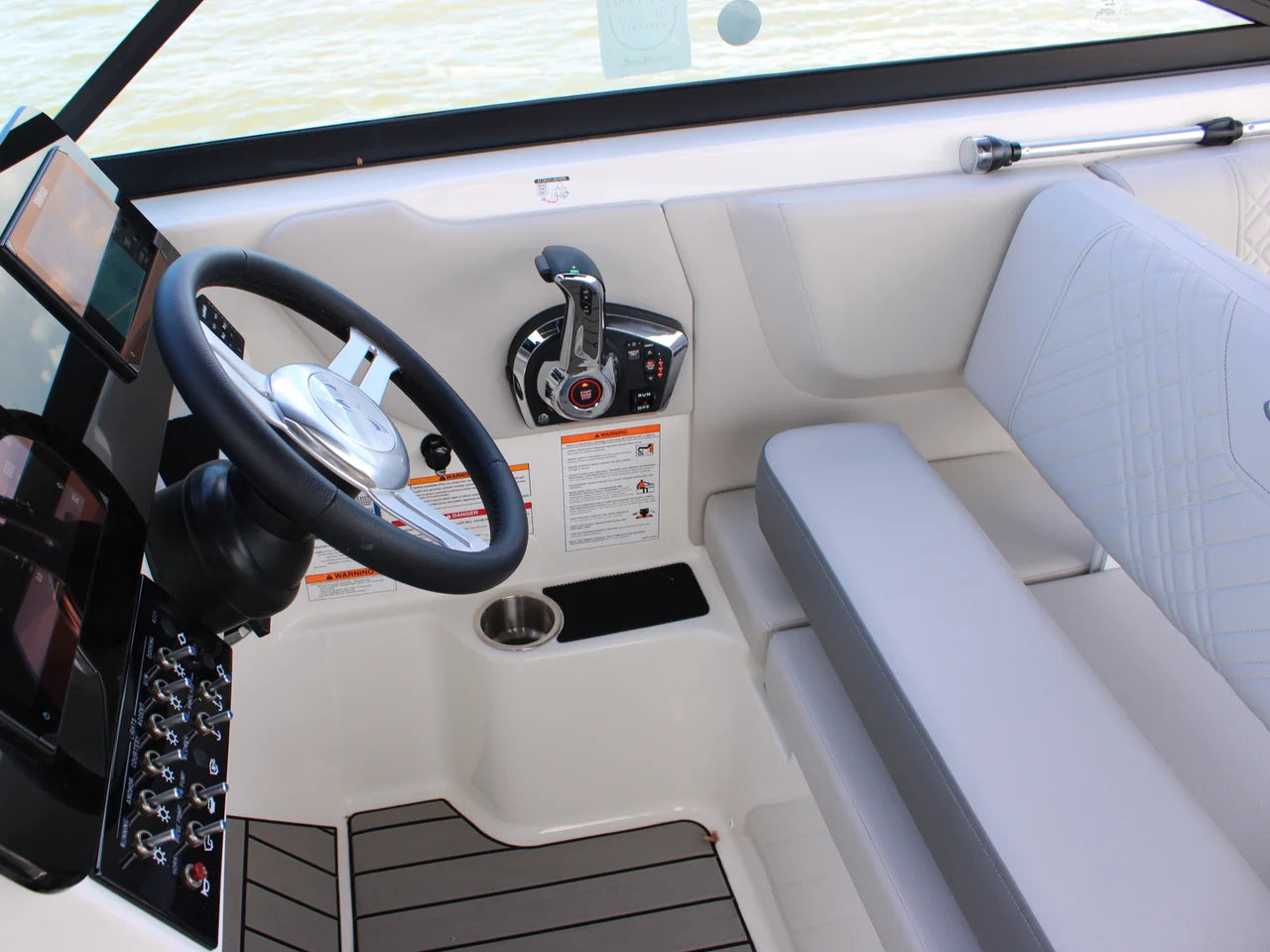 2026 Sea Ray SDX 270 Outboard 27.0 feet, Clearwater, Florida #18