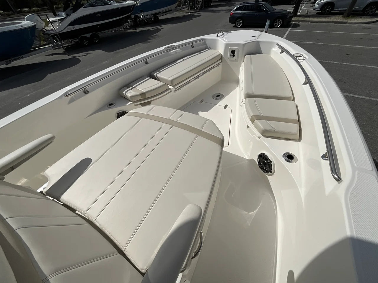 2026 Boston Whaler 280 Dauntless 28.0 feet, Clearwater, Florida #11