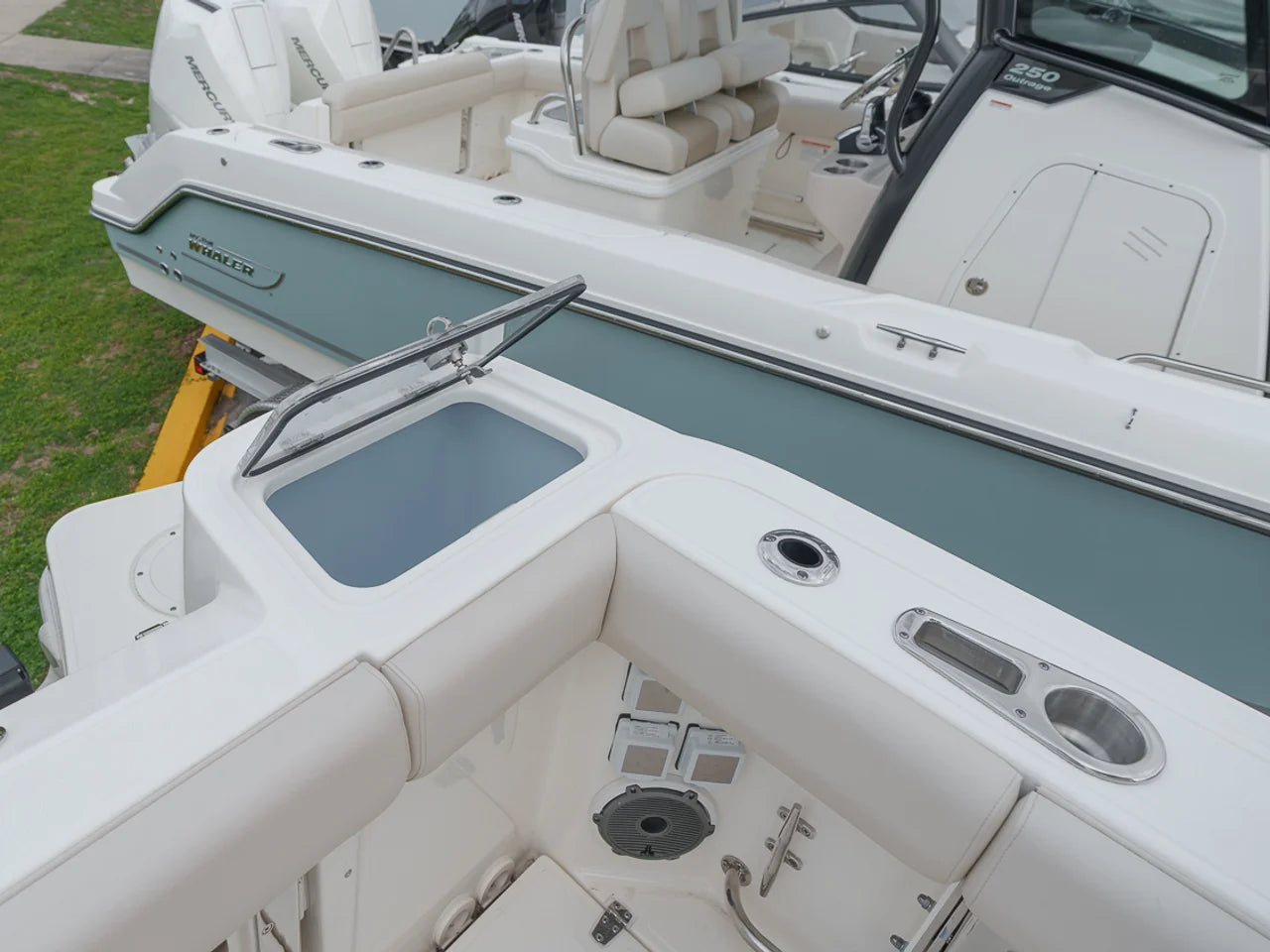 2026 Boston Whaler 325 Conquest 32.0 feet, Clearwater, Florida #60