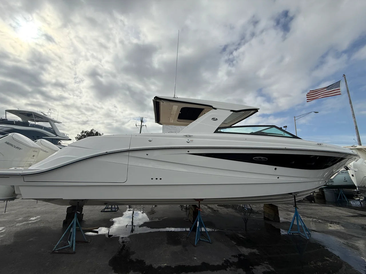 2026 Sea Ray SLX 400 Outboard 40.0 feet, Clearwater, Florida #2
