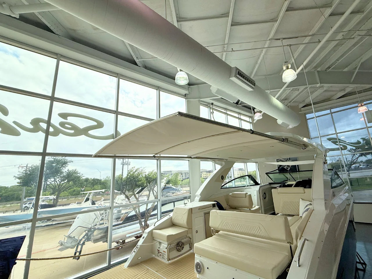 2026 Cruisers Yachts 34 GLS 34.0 feet, Clearwater, Florida #7