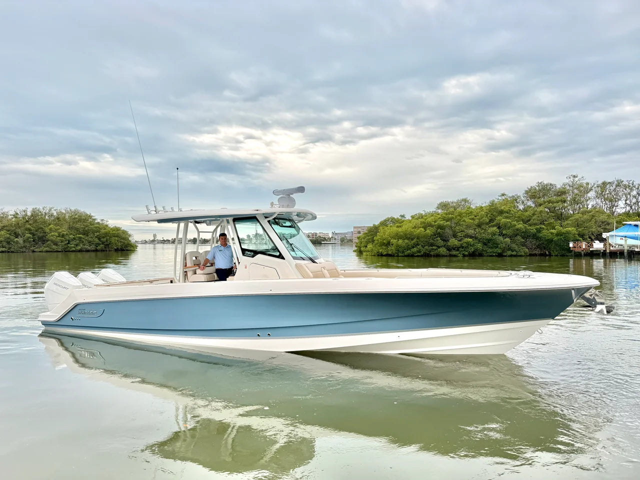 2026 Boston Whaler 360 Outrage 36.0 feet, Clearwater, Florida #14