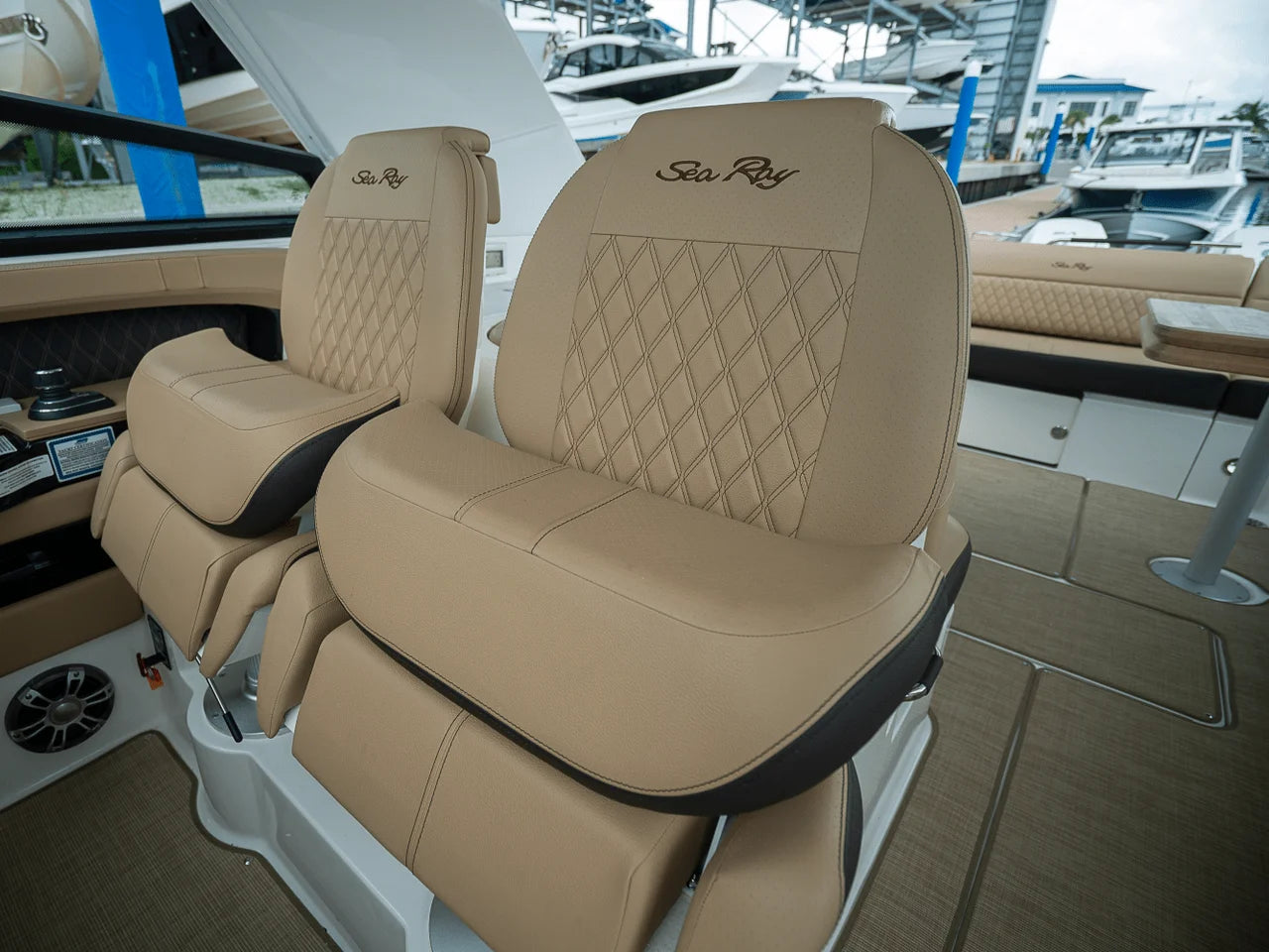 2025 Sea Ray SLX 400 Outboard 40.0 feet, Clearwater, Florida #16