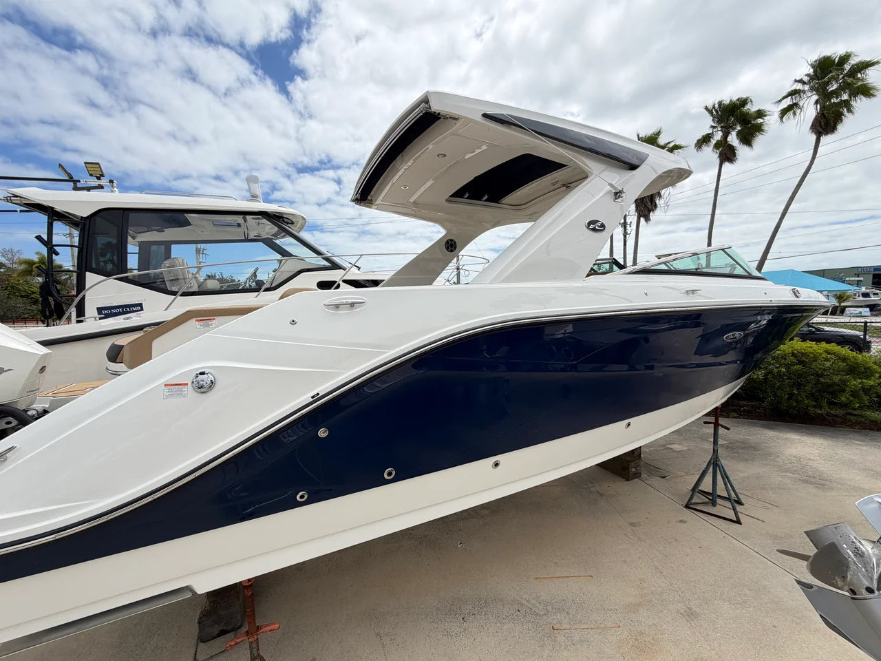 2026 Sea Ray SLX 310 Outboard 31.0 feet, Clearwater, Florida #12