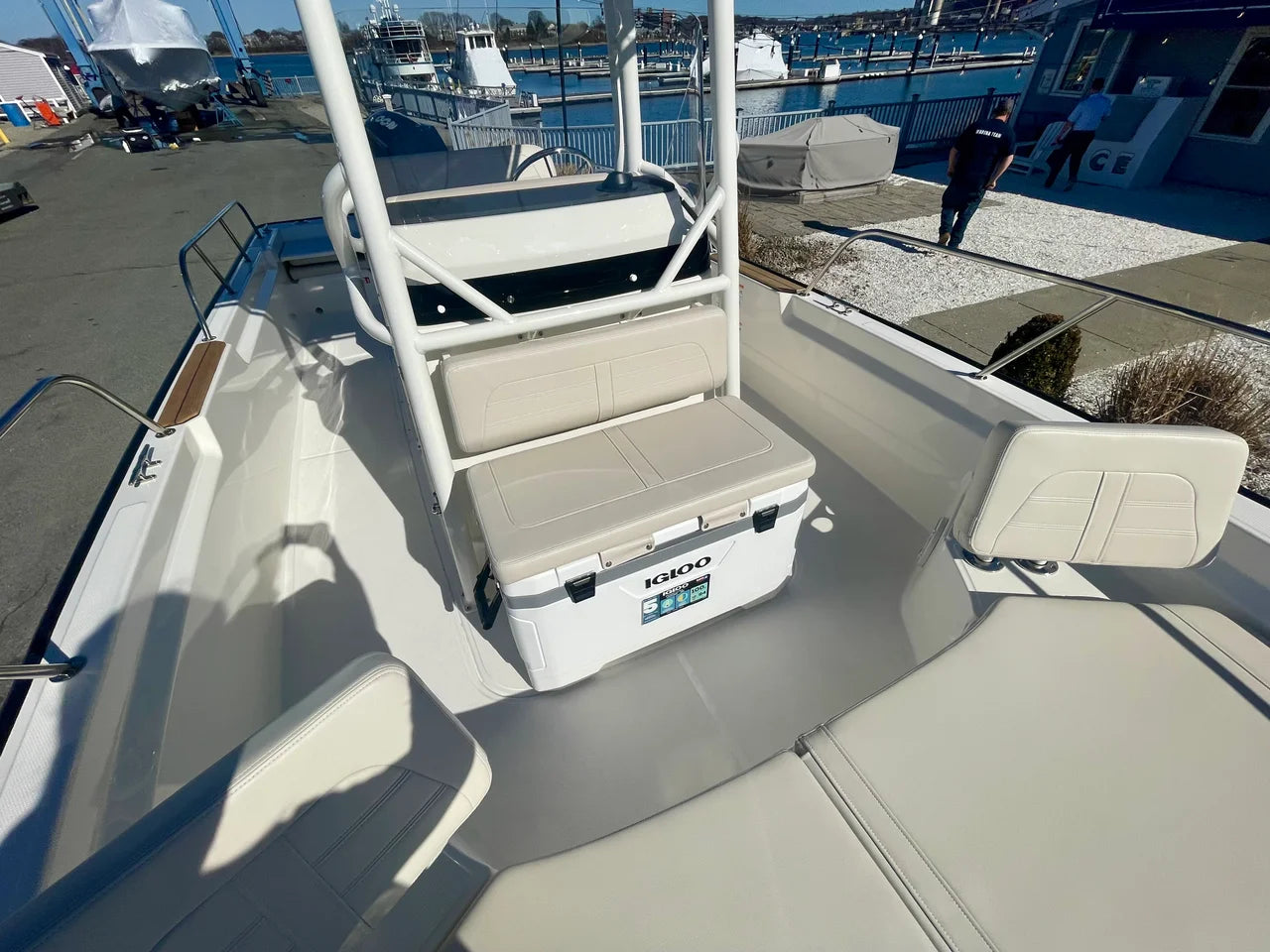2026 Boston Whaler 210 Montauk 21.0 feet, Clearwater, Florida #19