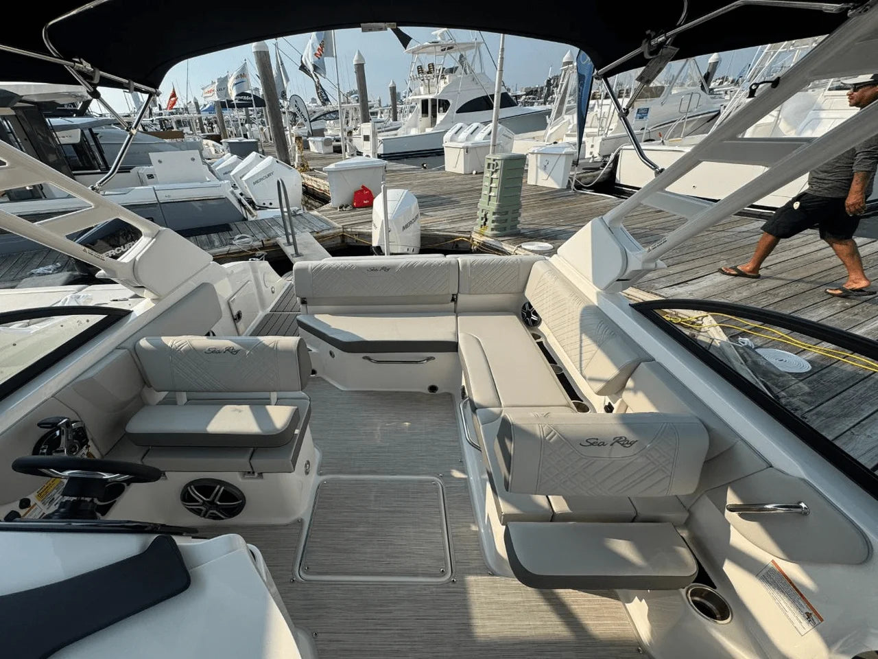 2026 Sea Ray SDX 230 Outboard 23.0 feet, Clearwater, Florida #12