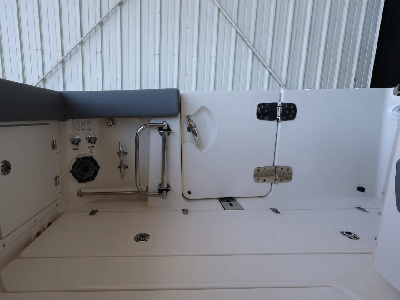 2026 Boston Whaler 360 Outrage 36.0 feet, Clearwater, Florida #19