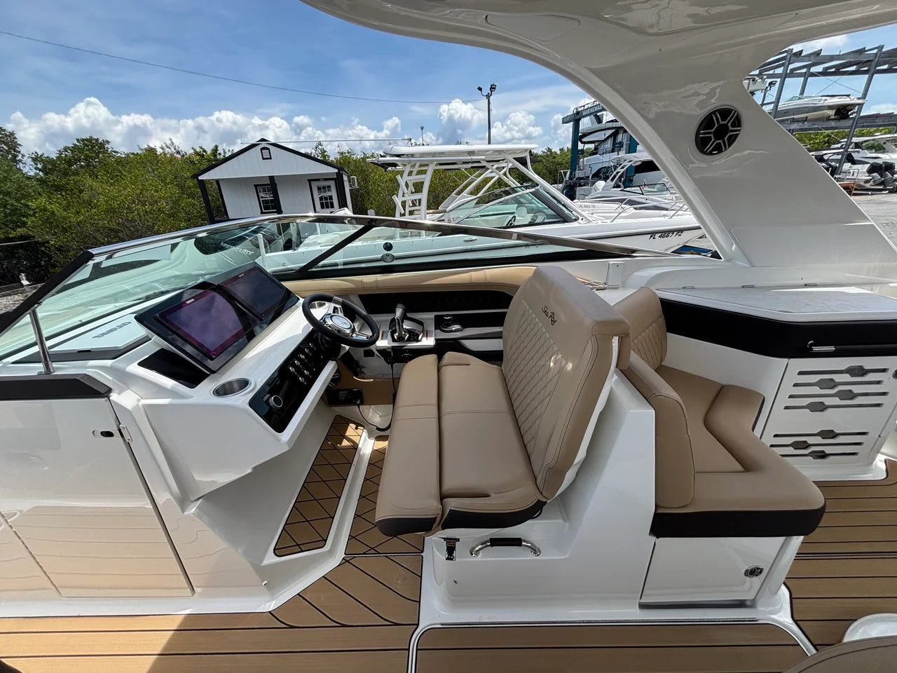 2026 Sea Ray SLX 310 Outboard 31.0 feet, Clearwater, Florida #22