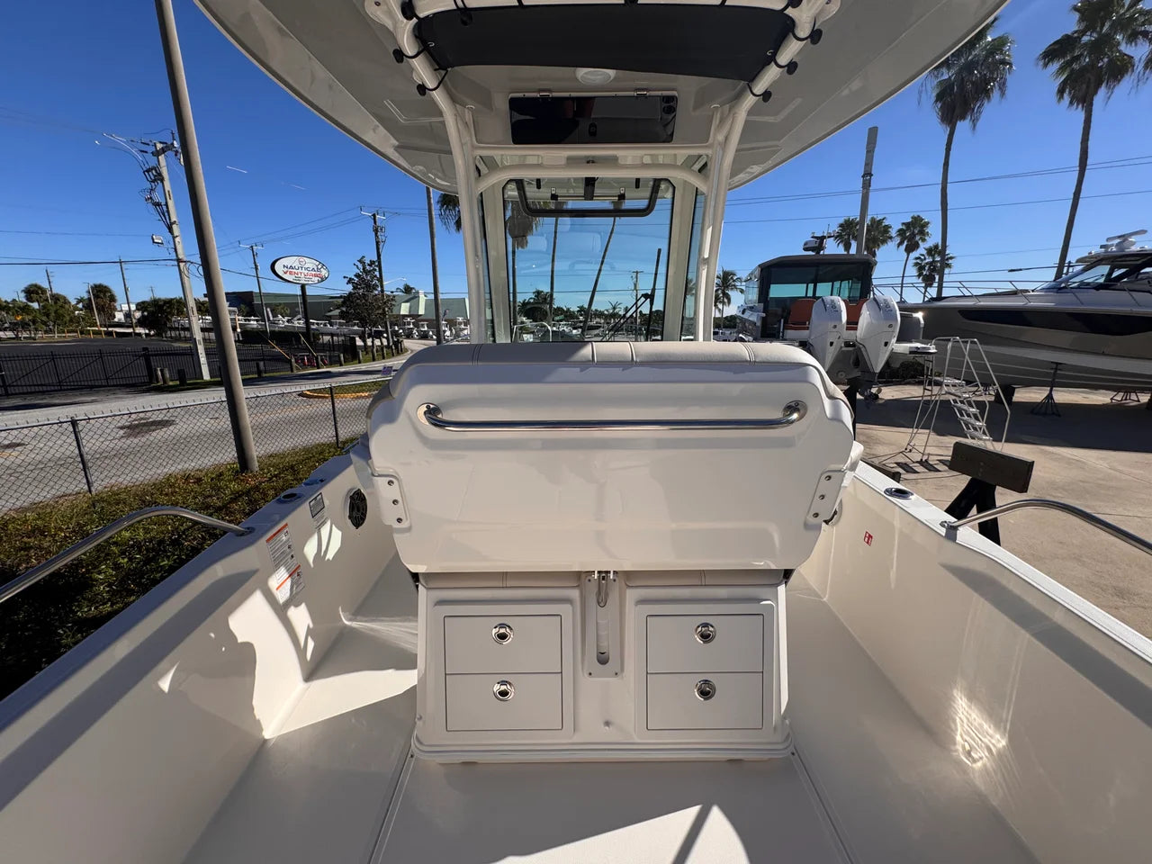 2026 Boston Whaler 280 Dauntless 28.0 feet, Clearwater, Florida #15