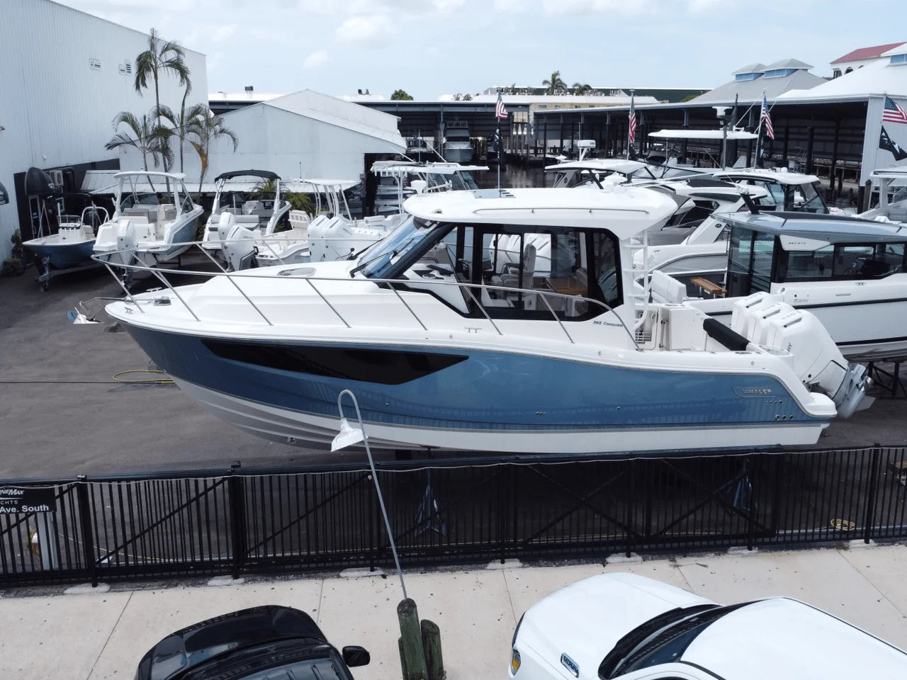 2025 Boston Whaler 365 Conquest 36.0 feet, Clearwater, Florida #12