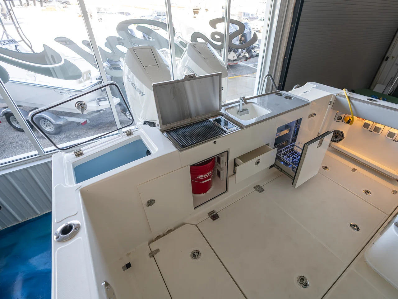 2026 Boston Whaler 330 Vantage 33.0 feet, Clearwater, Florida #61