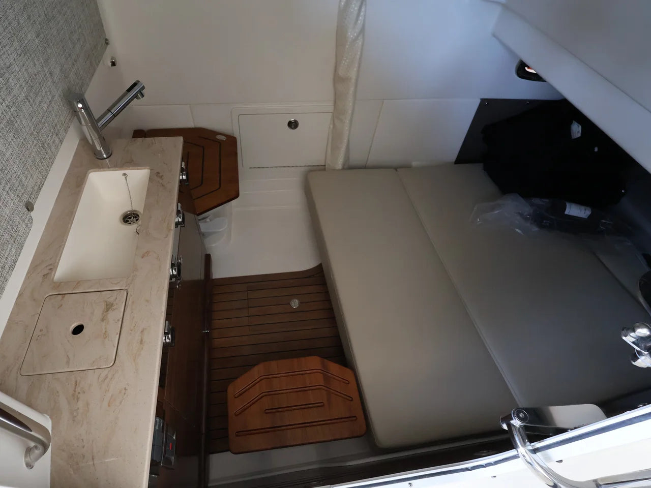 2026 Boston Whaler 360 Outrage 36.0 feet, Clearwater, Florida #34