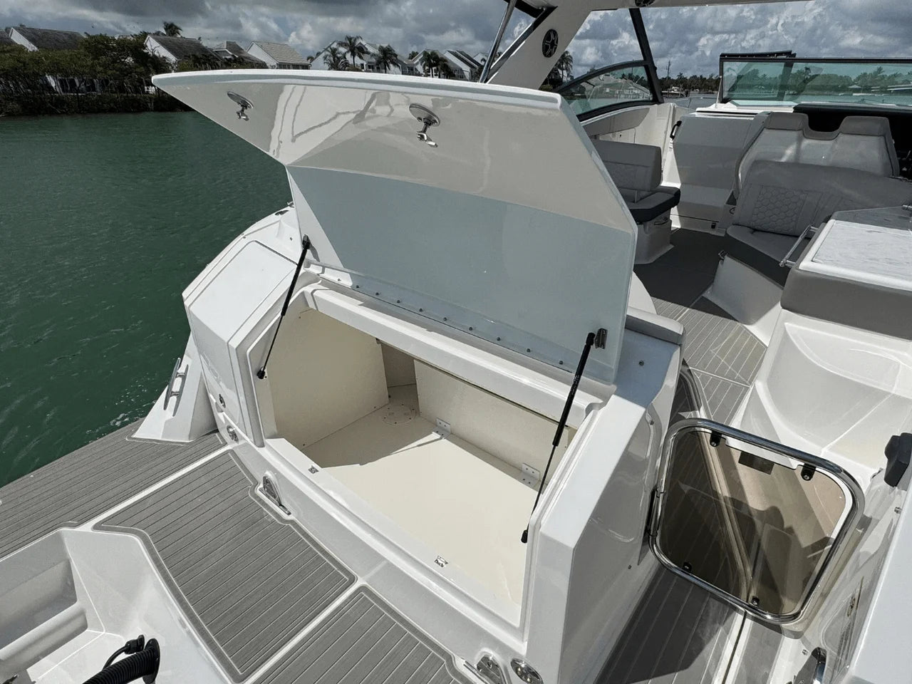 2026 Sea Ray Sundancer 320 Outboard 32.0 feet, Clearwater, Florida #29